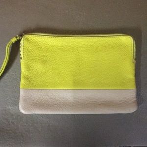 Gap clutch yellow/tan